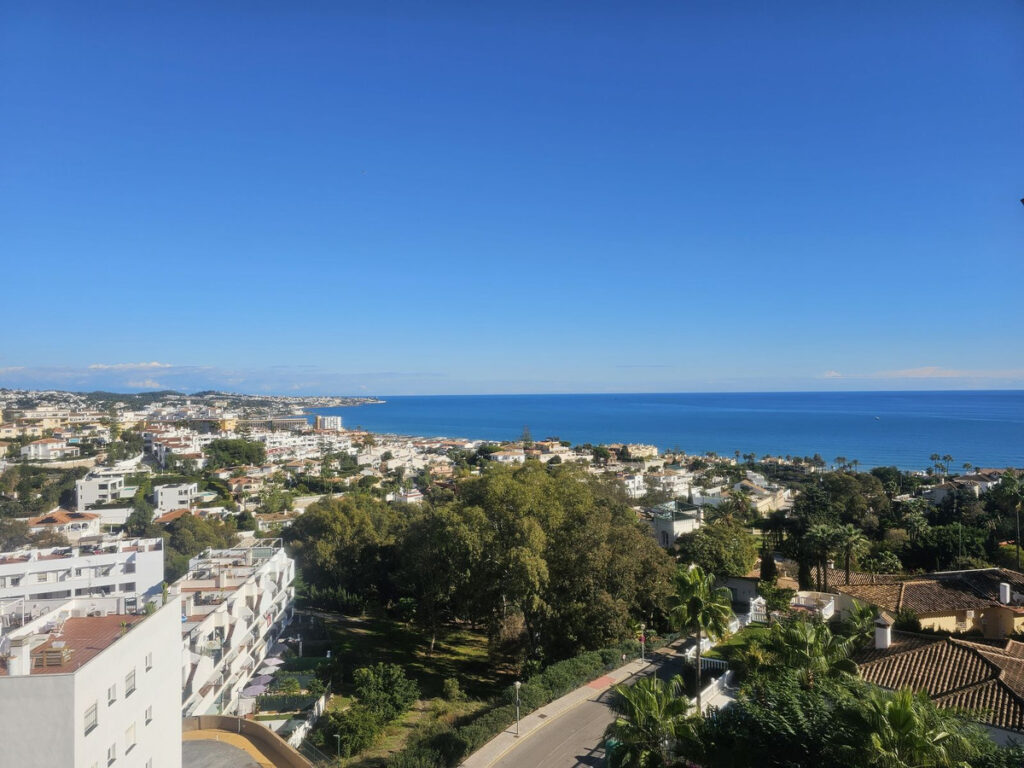 Middle Floor Apartment Miraflores