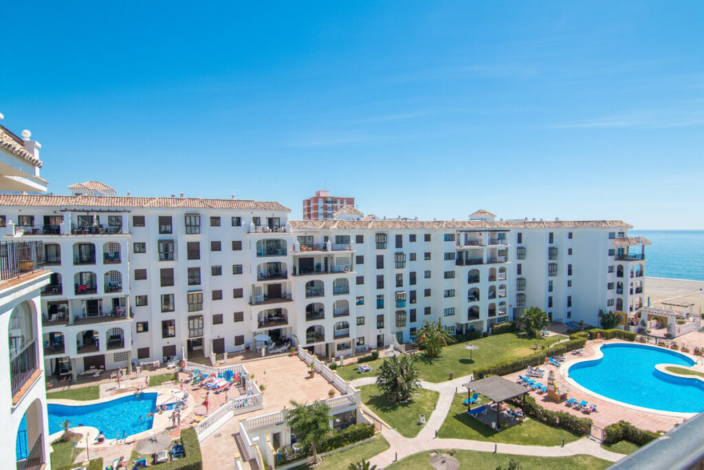 Middle Floor Apartment La Duquesa