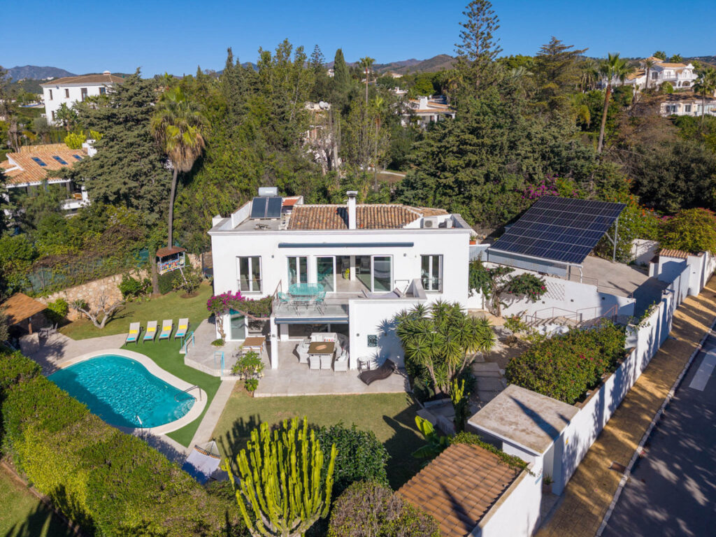 Detached Villa El Rosario