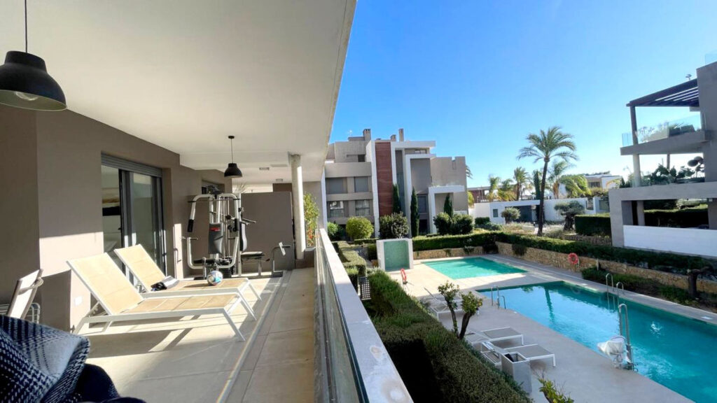 Middle Floor Apartment Cancelada