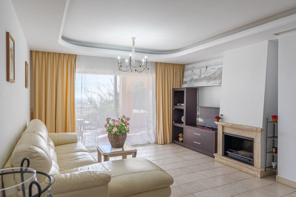 Middle Floor Apartment Benahavís