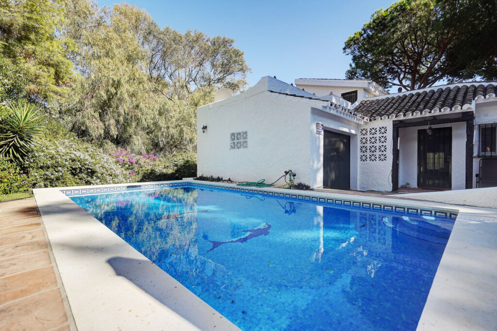 Detached Villa Calahonda