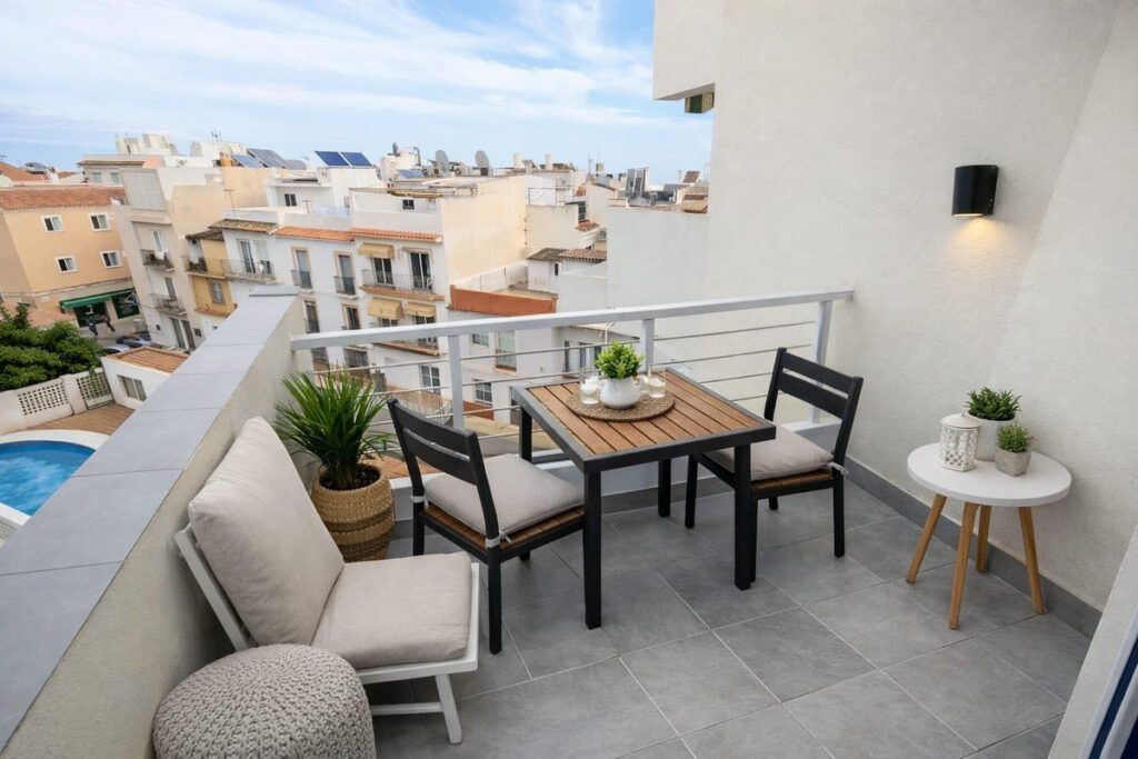 Top Floor Apartment La Carihuela