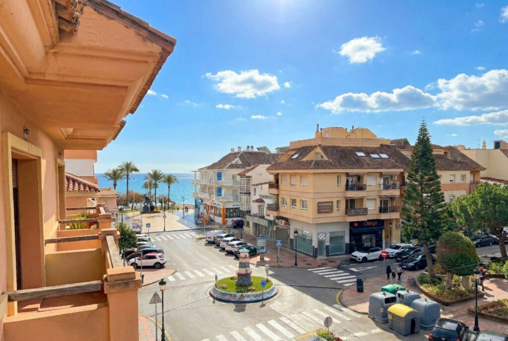 Middle Floor Apartment San Luis de Sabinillas