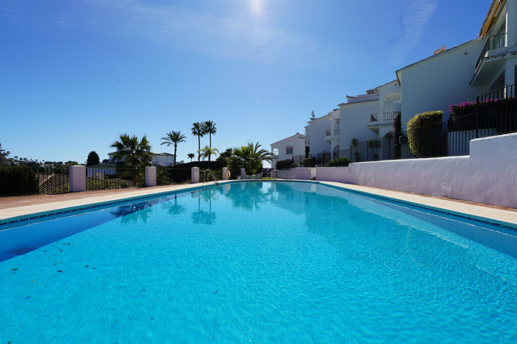 Ground Floor Apartment El Paraiso