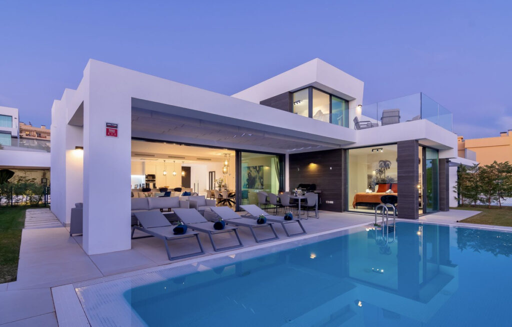 Detached Villa Calahonda