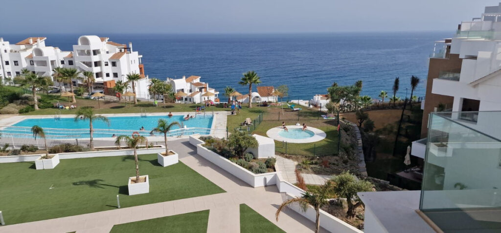 Middle Floor Apartment Torrox Costa