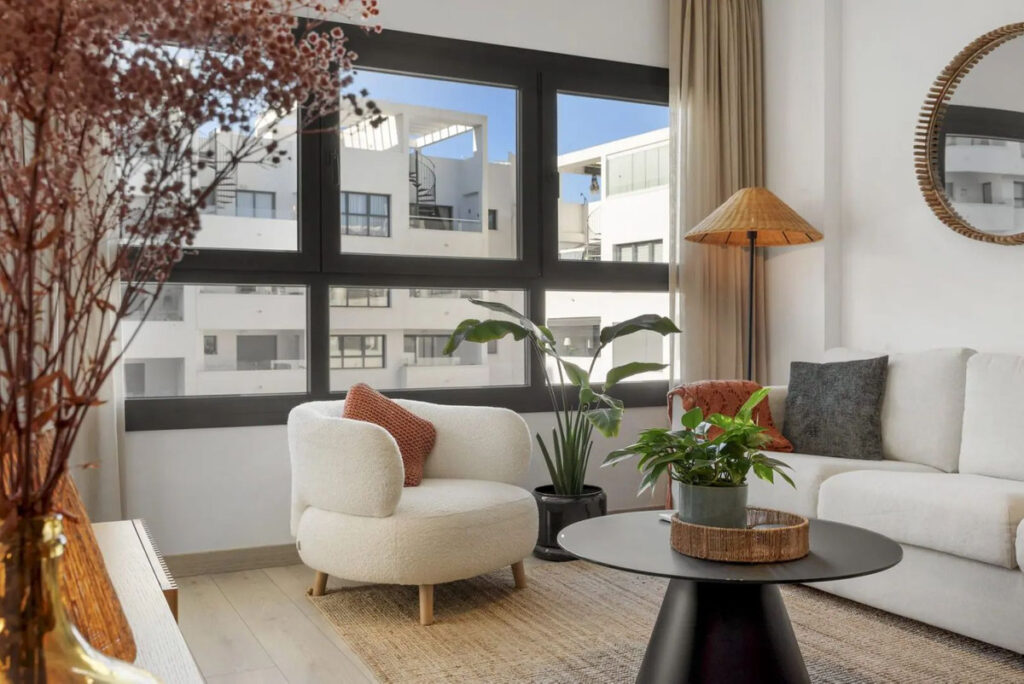 Middle Floor Apartment Estepona