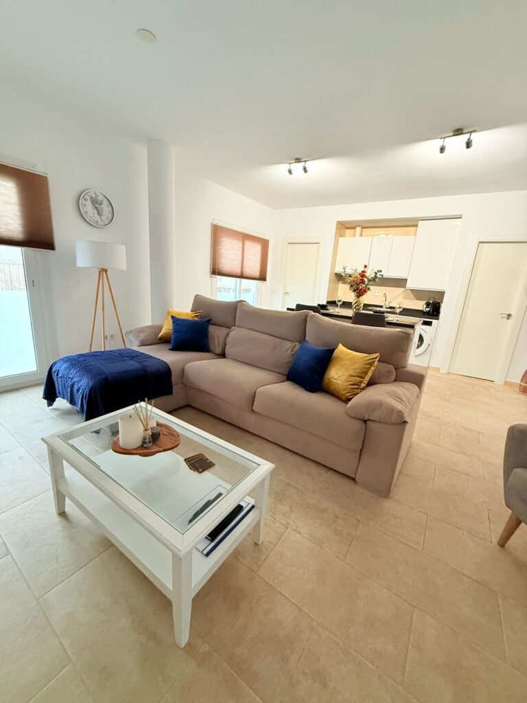 Top Floor Apartment La Carihuela