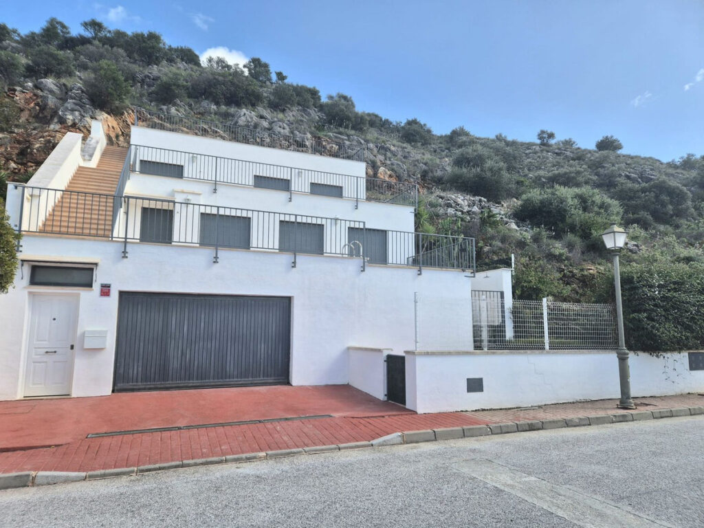 Detached Villa Coín