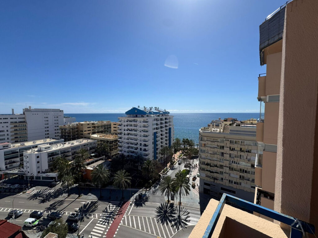 Middle Floor Apartment Marbella