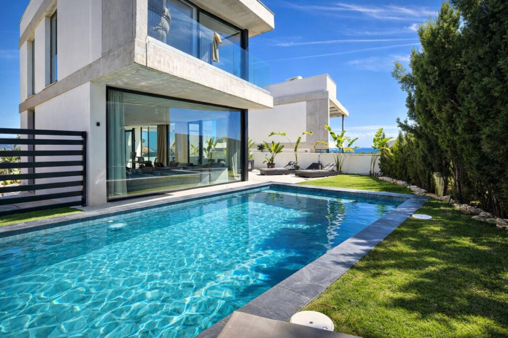 Detached Villa Nueva Andalucía