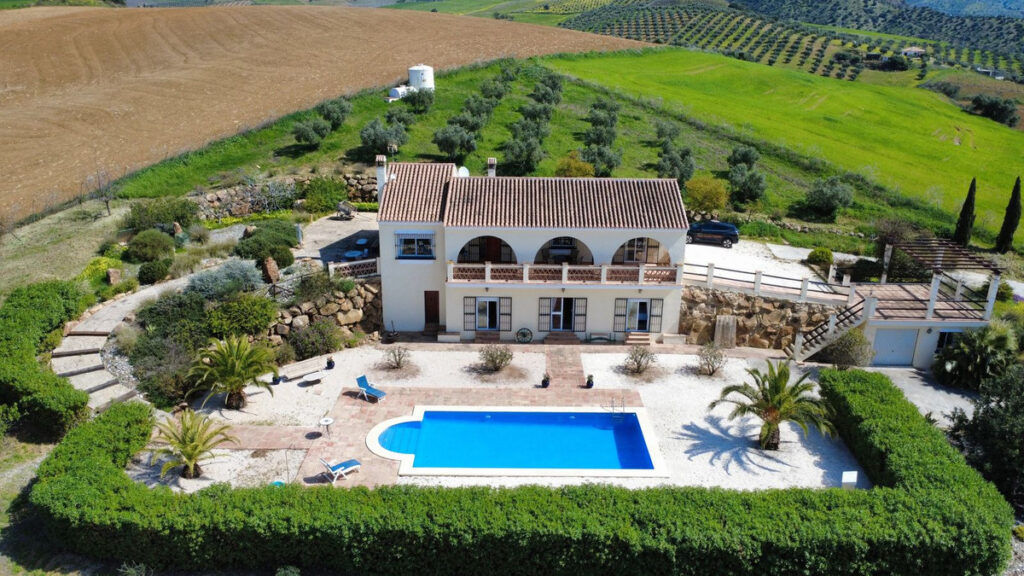 Finca – Cortijo Alora