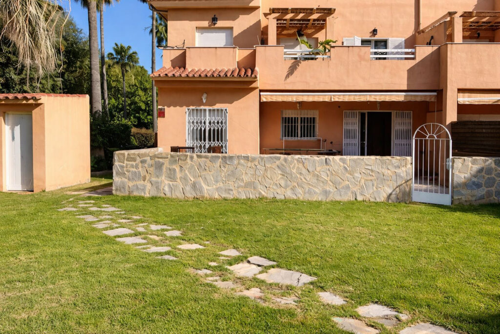 Ground Floor Apartment Marbesa