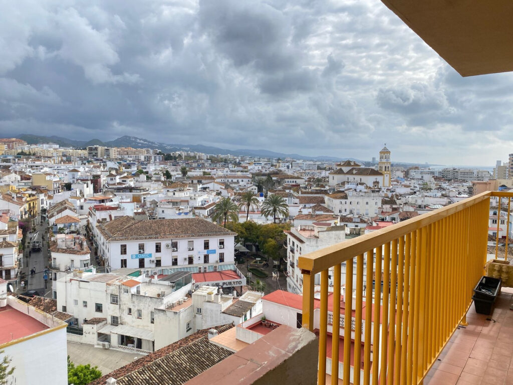 Top Floor Apartment Marbella