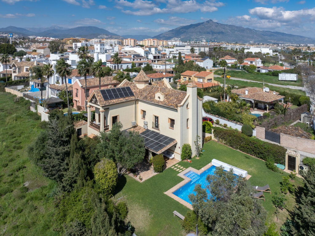 Detached Villa San Pedro de Alcántara