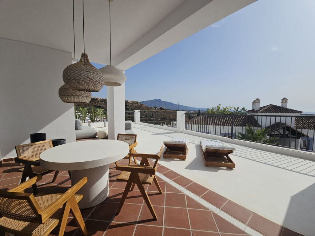 Ground Floor Apartment El Paraiso