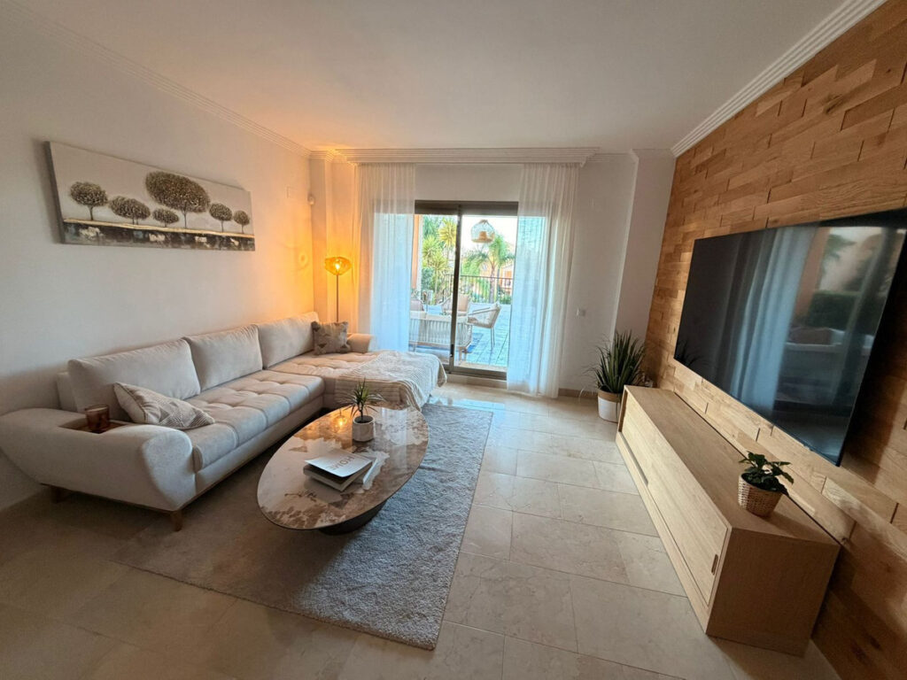 Ground Floor Apartment El Paraiso