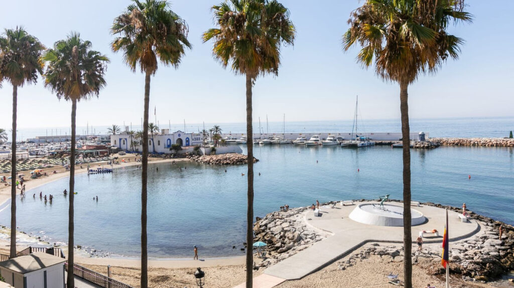 Middle Floor Apartment Marbella