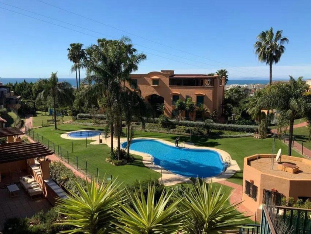 Top Floor Apartment Marbella