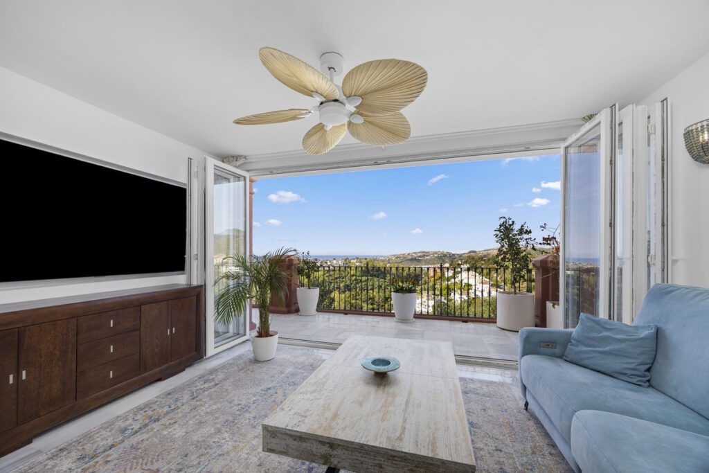 Ground Floor Apartment Monte Halcones