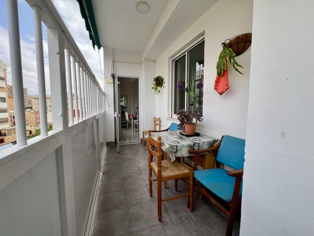 Middle Floor Apartment Málaga