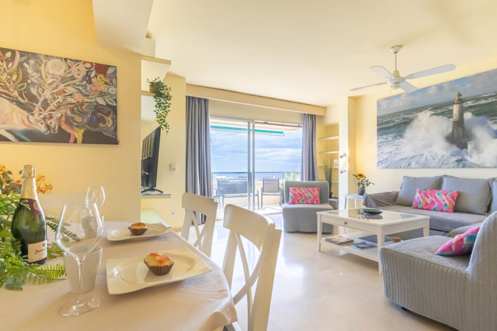 Middle Floor Apartment Marbesa