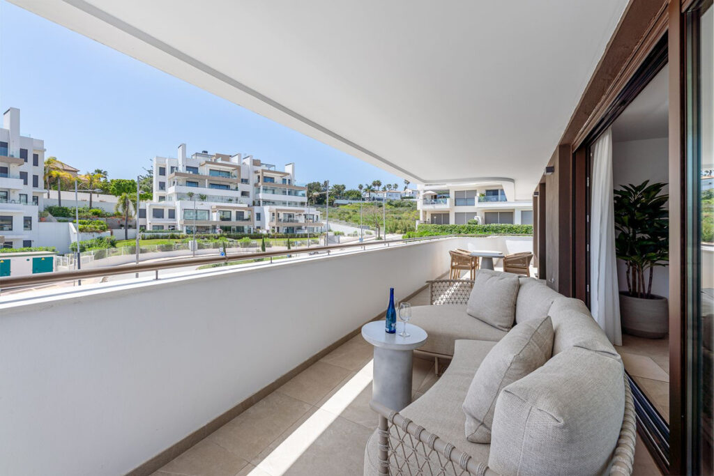 Middle Floor Apartment Estepona