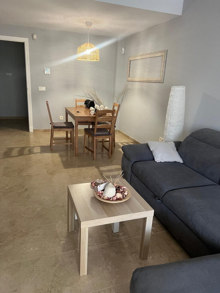 Middle Floor Apartment RÃo Real