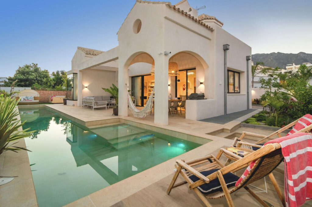Detached Villa The Golden Mile