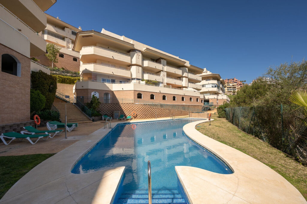 Middle Floor Apartment Calahonda