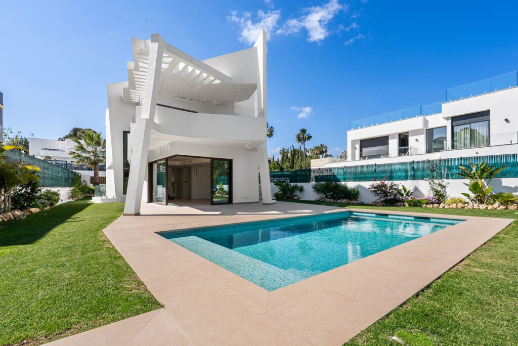 Detached Villa Atalaya