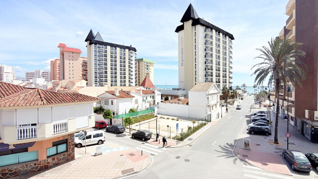 Middle Floor Apartment Fuengirola