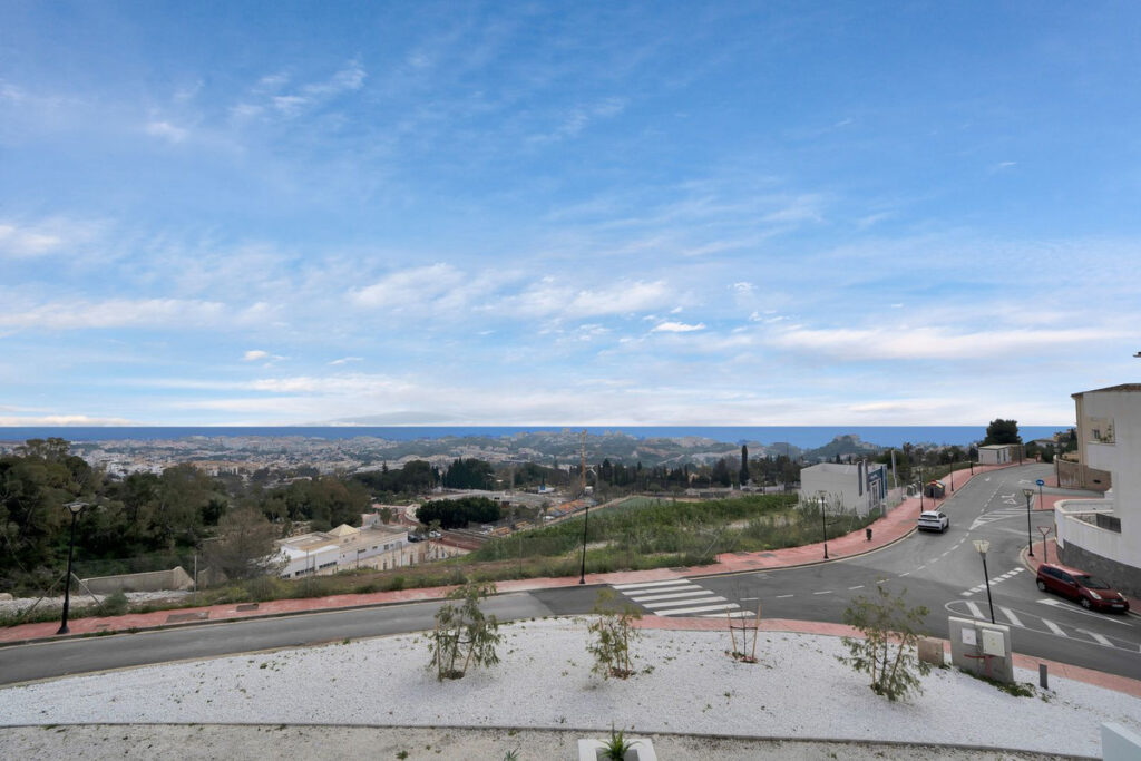 Middle Floor Apartment Benalmadena Pueblo