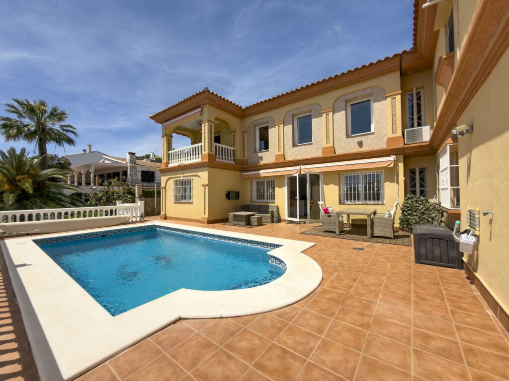 Detached Villa Coín
