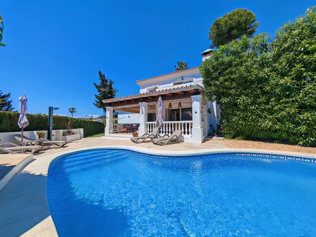 Detached Villa Calahonda