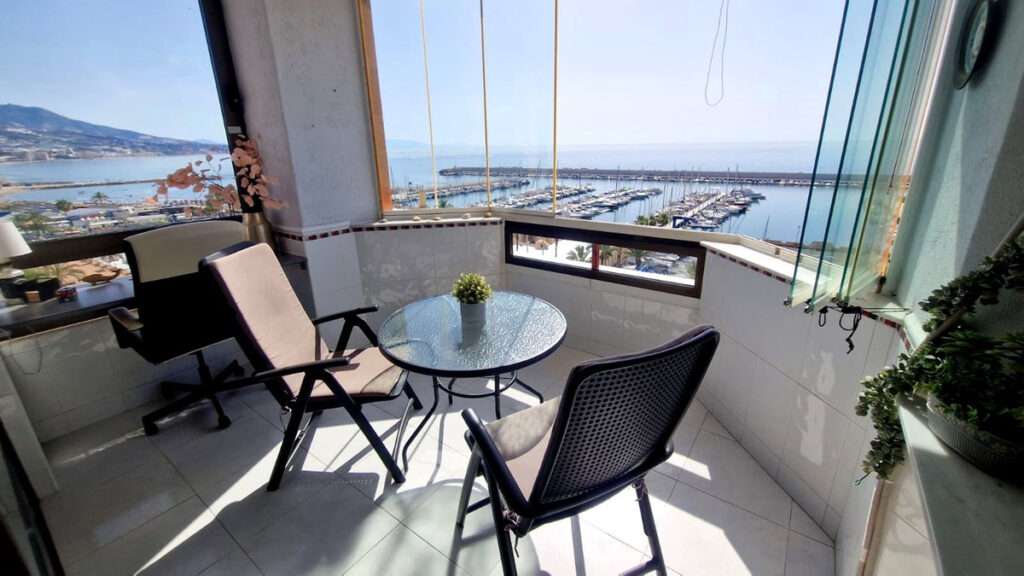 Middle Floor Apartment Fuengirola