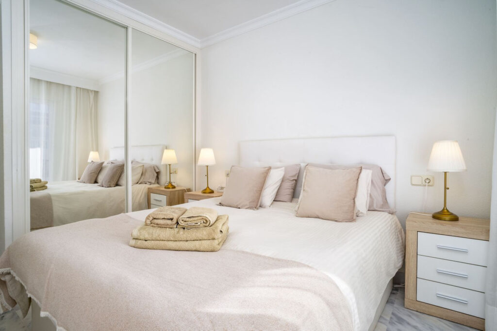 Middle Floor Apartment Puerto Banús