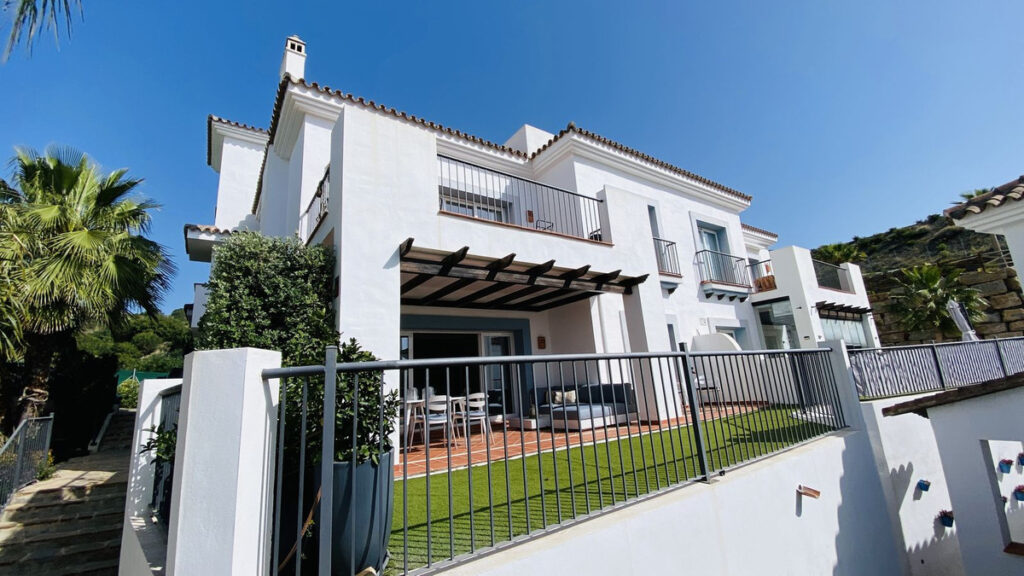 Ground Floor Apartment El Paraiso