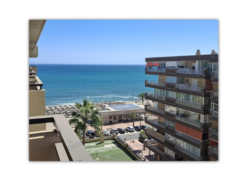 Middle Floor Apartment Fuengirola
