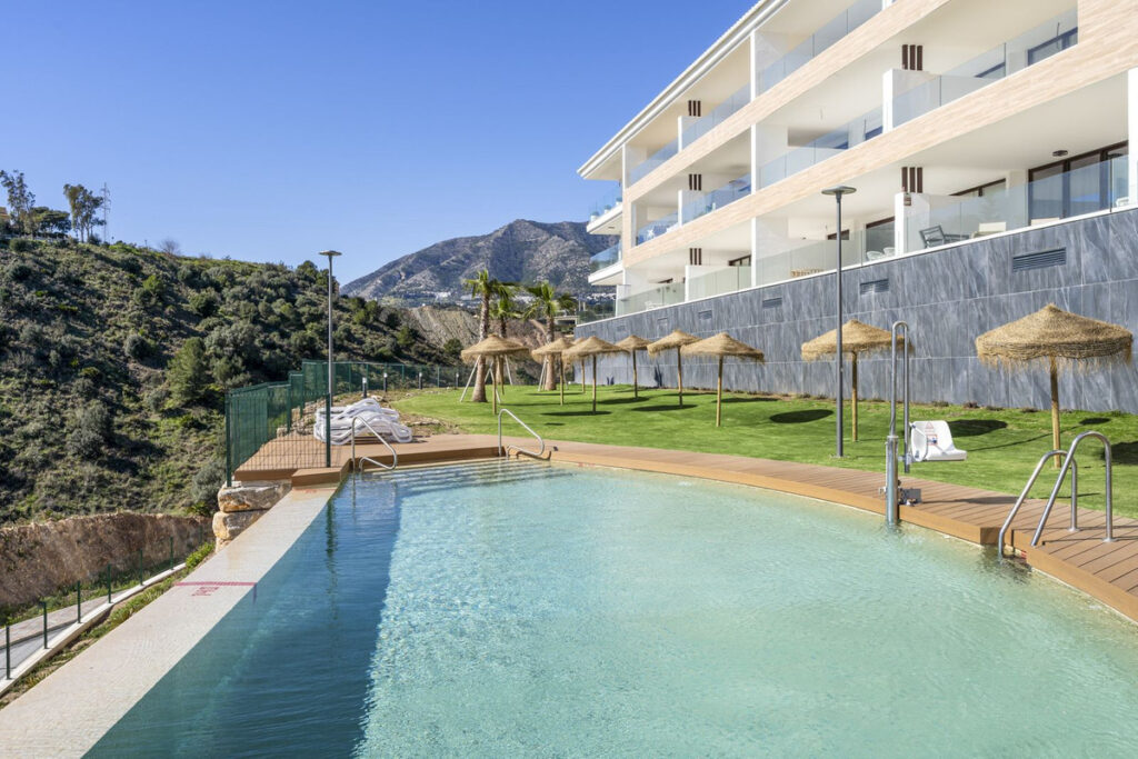 Middle Floor Apartment Fuengirola