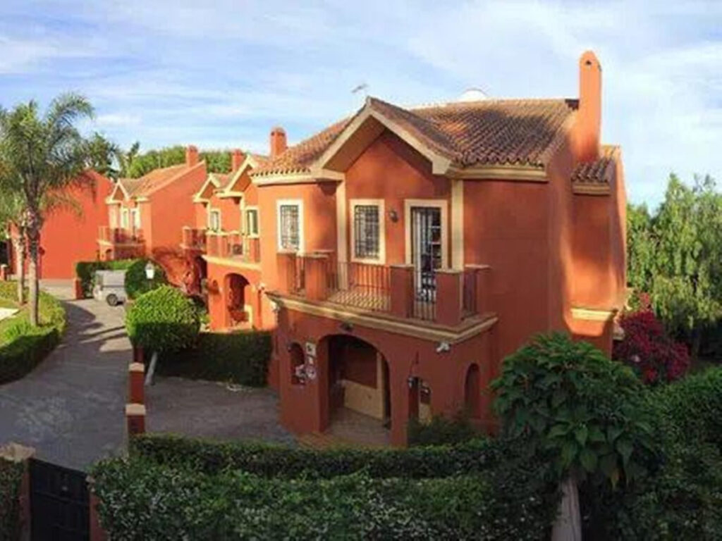Semi-Detached House Guadalmina Alta