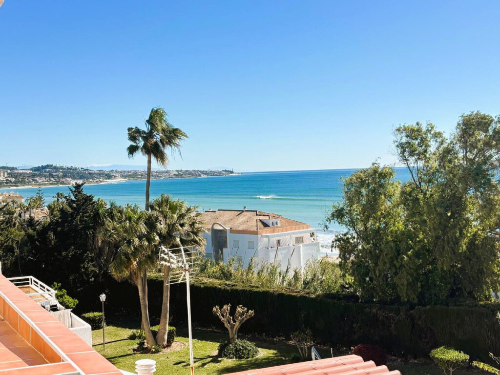 Middle Floor Apartment La Cala de Mijas