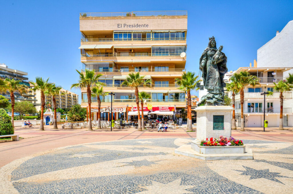 Middle Floor Apartment Fuengirola