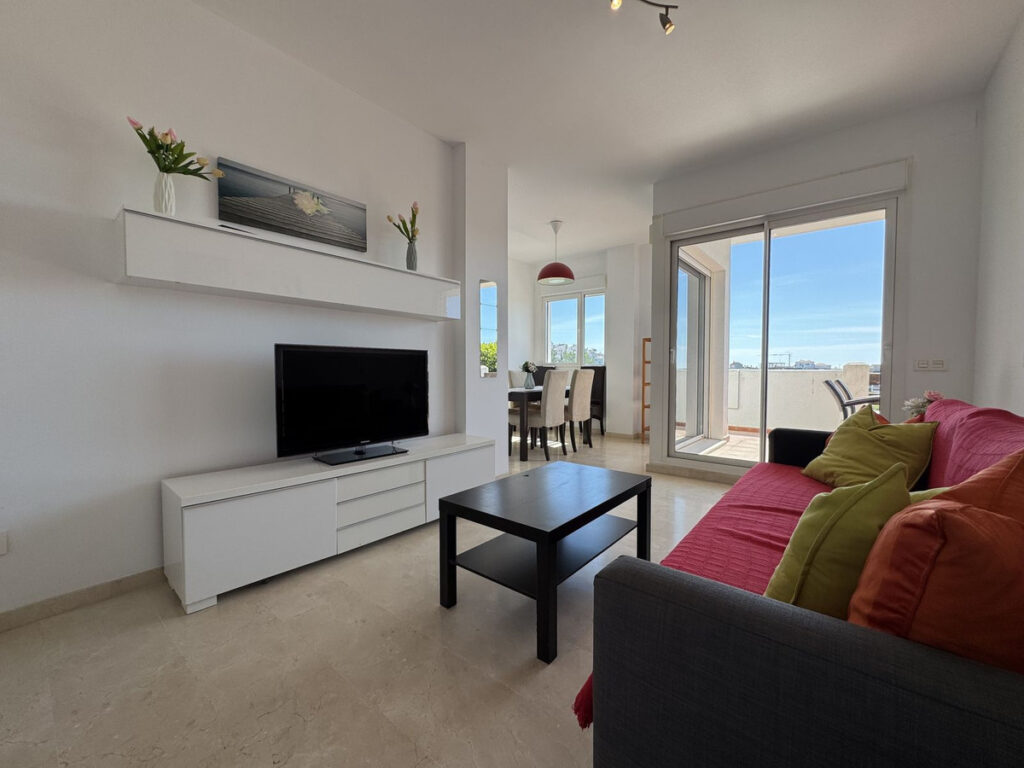 Middle Floor Apartment Estepona