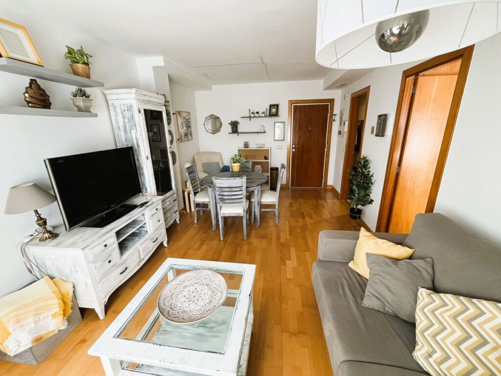 Middle Floor Apartment Perchel Sur