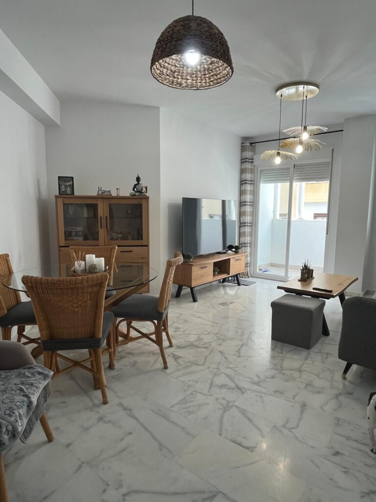 Middle Floor Apartment Estepona