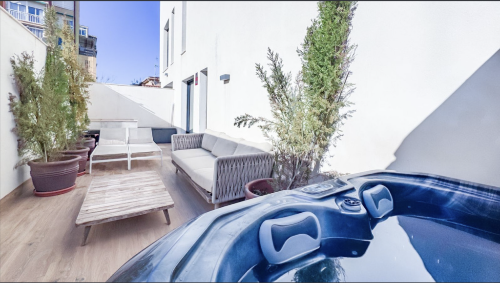 Ground Floor Apartment In Torremolinos