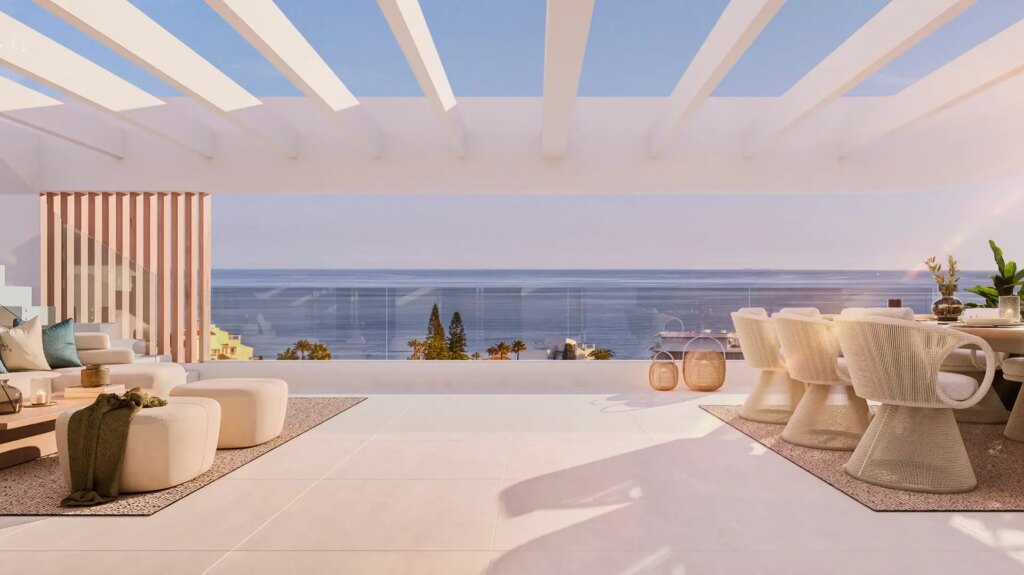 The sea as scenery, luxury as style In Arroyo Vaquero