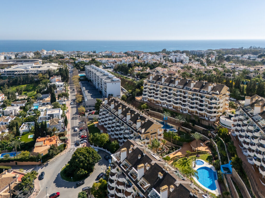 Charming Two-Bedroom Duplex near Puerto Banús – Terrace, Sea Views & Rental License In Nueva Andalucia